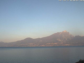 Obraz podglądu z kamery internetowej Torri del Benaco - Lake Garda